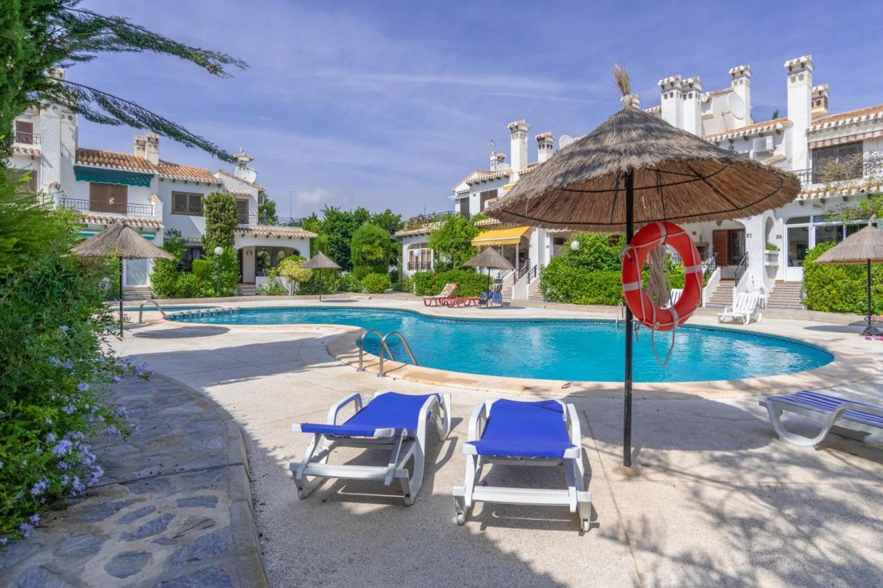 Casa Billarose - Lovely House Overlooking Pool & Walking Distance To The Beach And Restaurants Cabo Roig Bagian luar foto